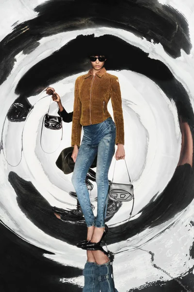Look 52